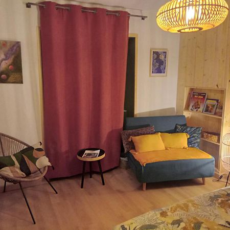 Le 28 Bed and Breakfast Uzerche Buitenkant foto