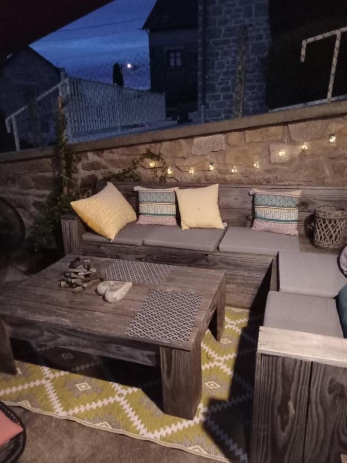 Le 28 Bed and Breakfast Uzerche Buitenkant foto