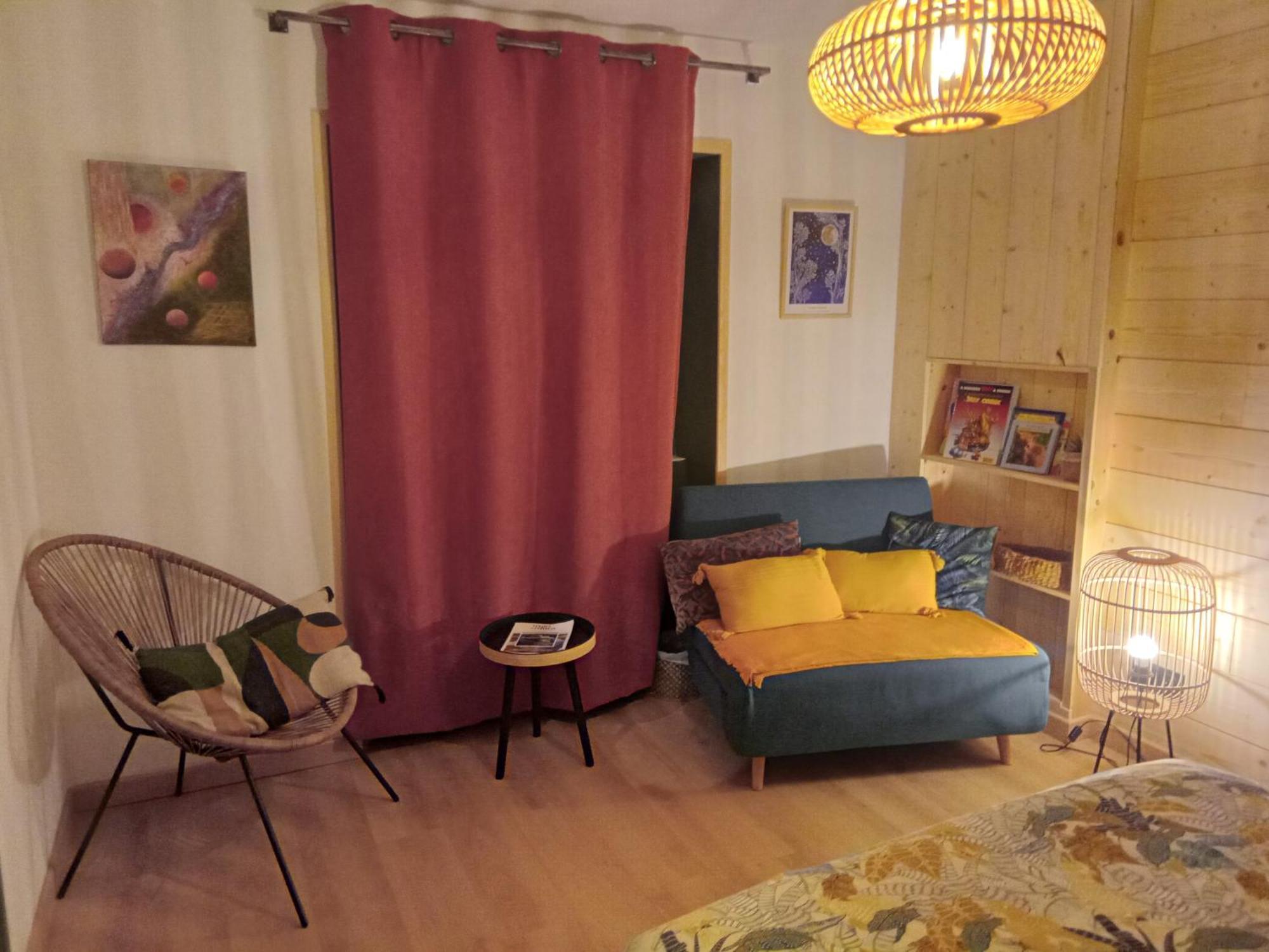 Le 28 Bed and Breakfast Uzerche Buitenkant foto